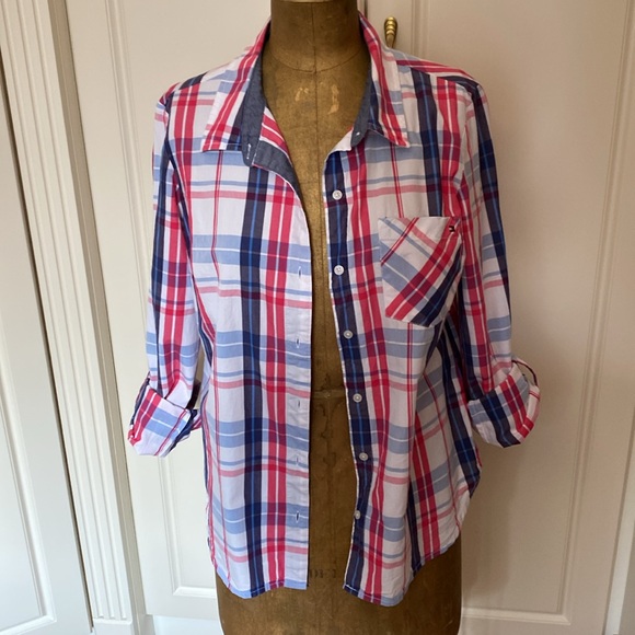 TOMMY HILFINGER BLOUSE SIZE L. - Picture 2 of 11
